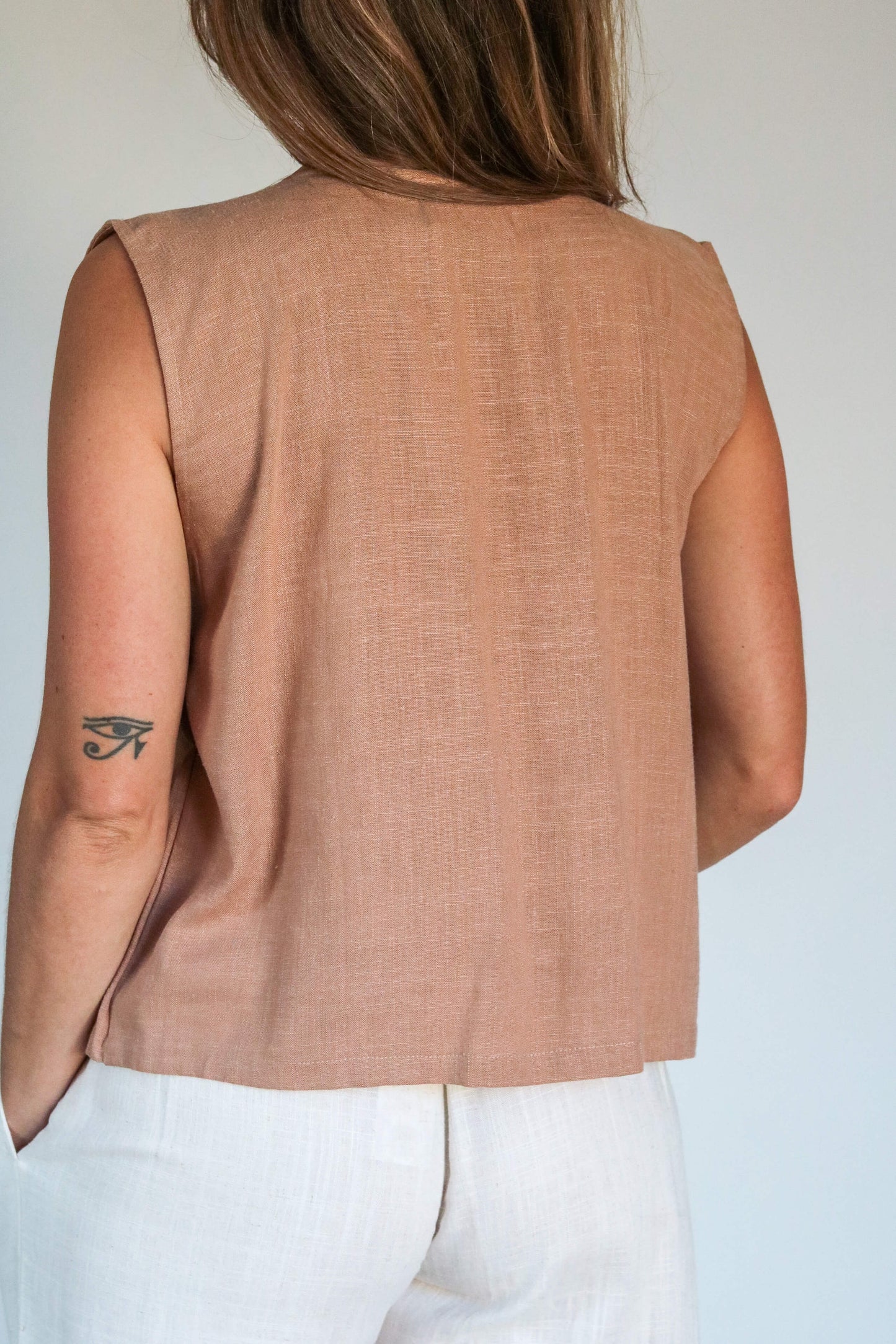 Veston sans manche en lin pour femme