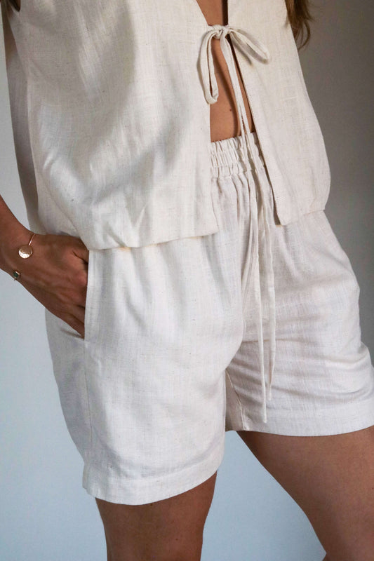 Short pour femme lin blanc
